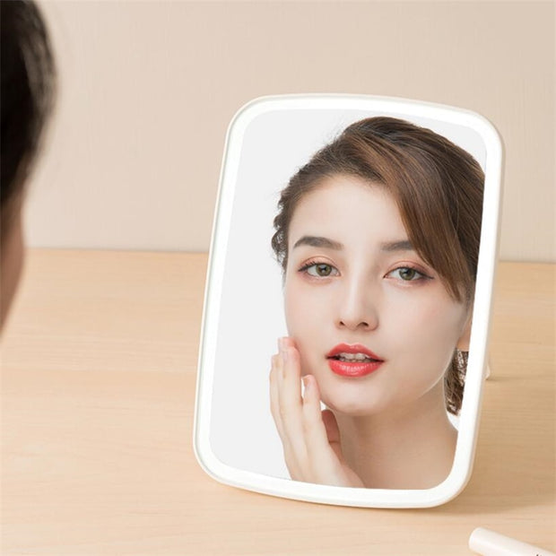 Portable LED Light Makeup Mirror - ilove-ornaments.com